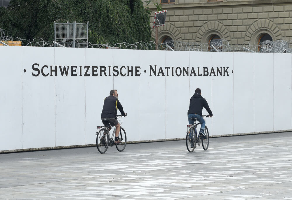 Swiss national bank has received more deposits but not evident to see